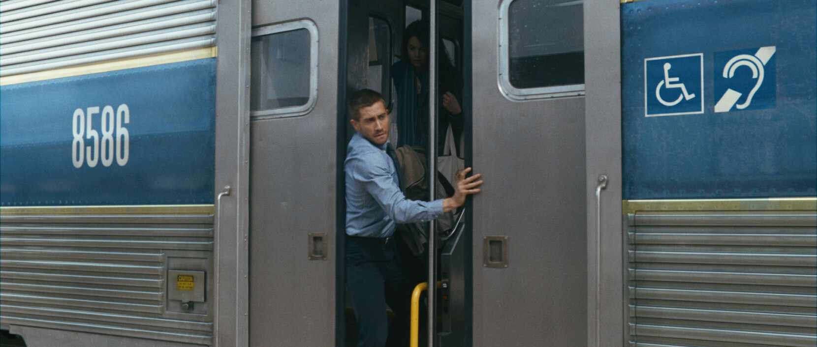 De-compiling the VFX of Source Code - fxguide