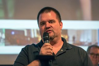 jfh_20130314_vfxtownhall_8452