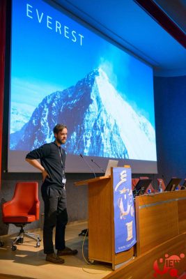Dadi speaks about Everest at VIEW.